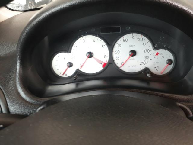 Peugeot 206 ano 2010 - Foto 11