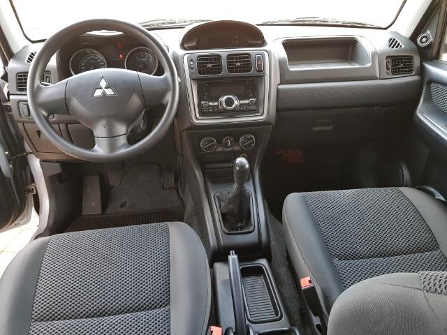 Pajero TR4 2012 Flex 4X2 Manual - Foto 8