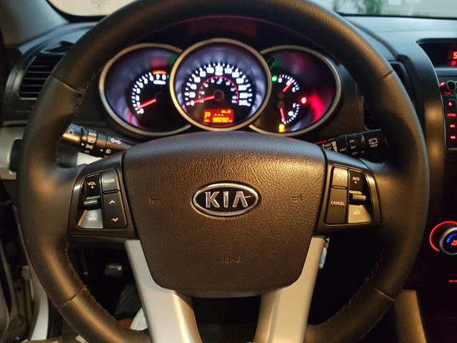 Kia Sorento 2.4 (Aut) - Foto 4