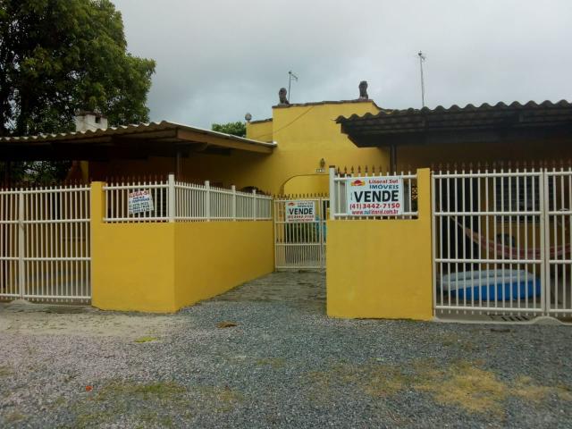 Terreno com 3 casas Guaratuba PR