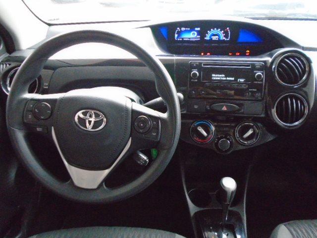 TOYOTA ETIOS 2017/2018 1.5 X SEDAN 16V FLEX 4P AUTOMÁTICO - Foto 10