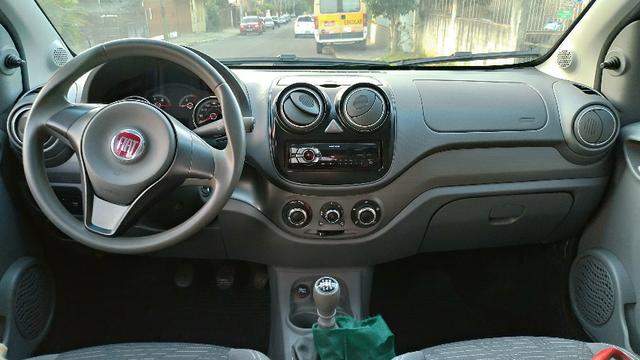 Fiat palio attractive 2015-completo-único dono-excelente estado de conservação-23.500km - Foto 5