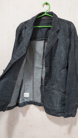 BLAZER JEANS/ semi novo - Foto 2