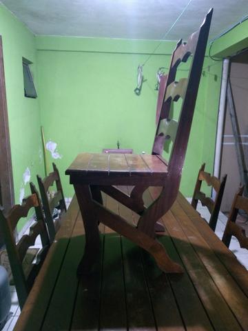 Mesa com 6 cadeiras madeira maciça de Imbuia - Foto 5