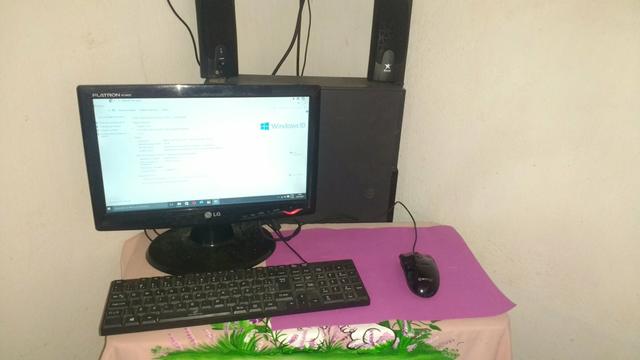 Computador de mesa completo por 300