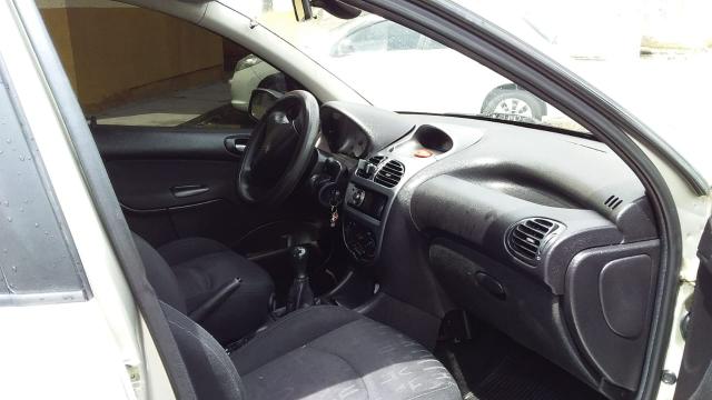 Peugeot 206 feline 4p Completo 10.500,00 - Foto 2