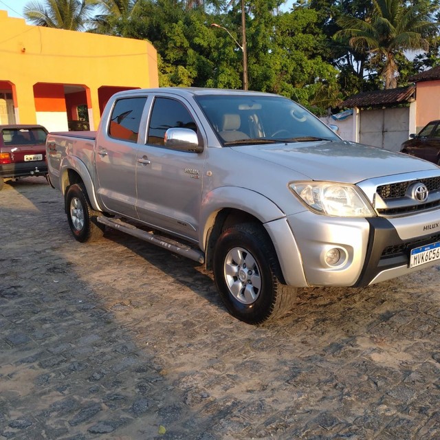HILUX 2006 COMPLETA TROCO POR MOTOS WAGNER CAMINHÕES!!