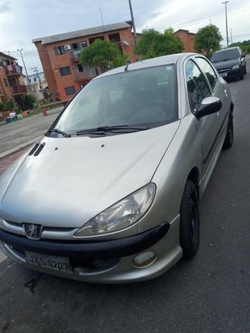 PEUGEOT 206