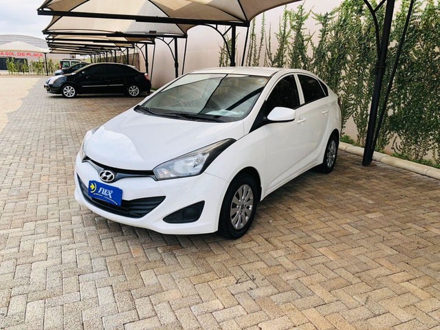 HYUNDAI HB20S 1.6 CONFORT