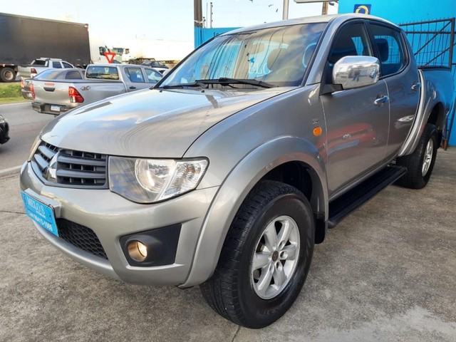 L200 TRITON HLS 2.4 FLEX CD MEC.