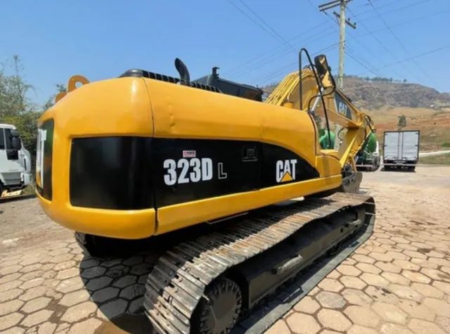 Escavadeira Caterpillar 323DL 2010 - Foto 5