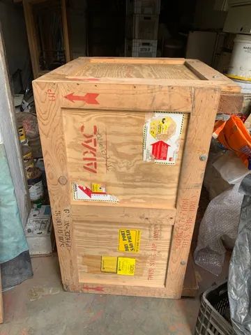 Caixa tipo exportação para base de mesa ou decoração