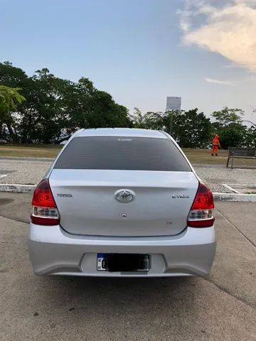 v/t Toyota Etios sedan X plus 1.5 automático completo  - Foto 4