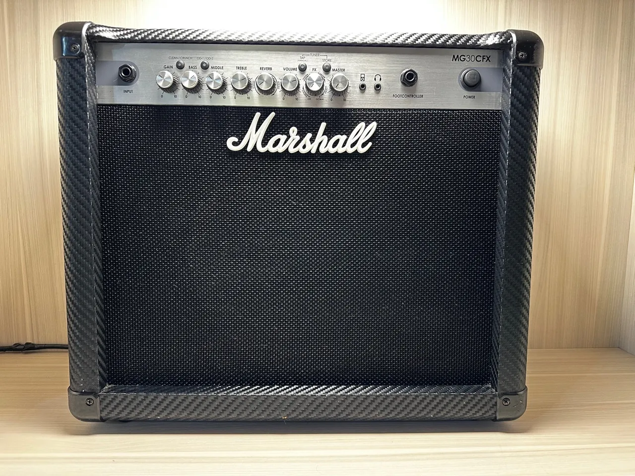 Amplificador para guitarra Marshall MG 30 CFX