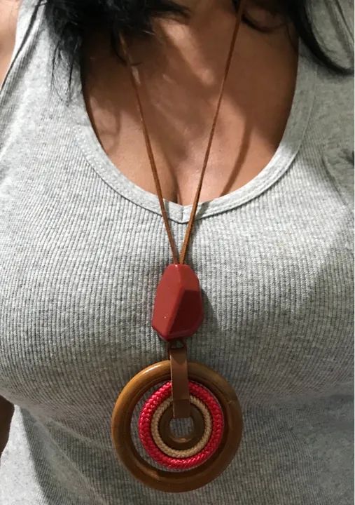 Colar vermelho - Foto 3