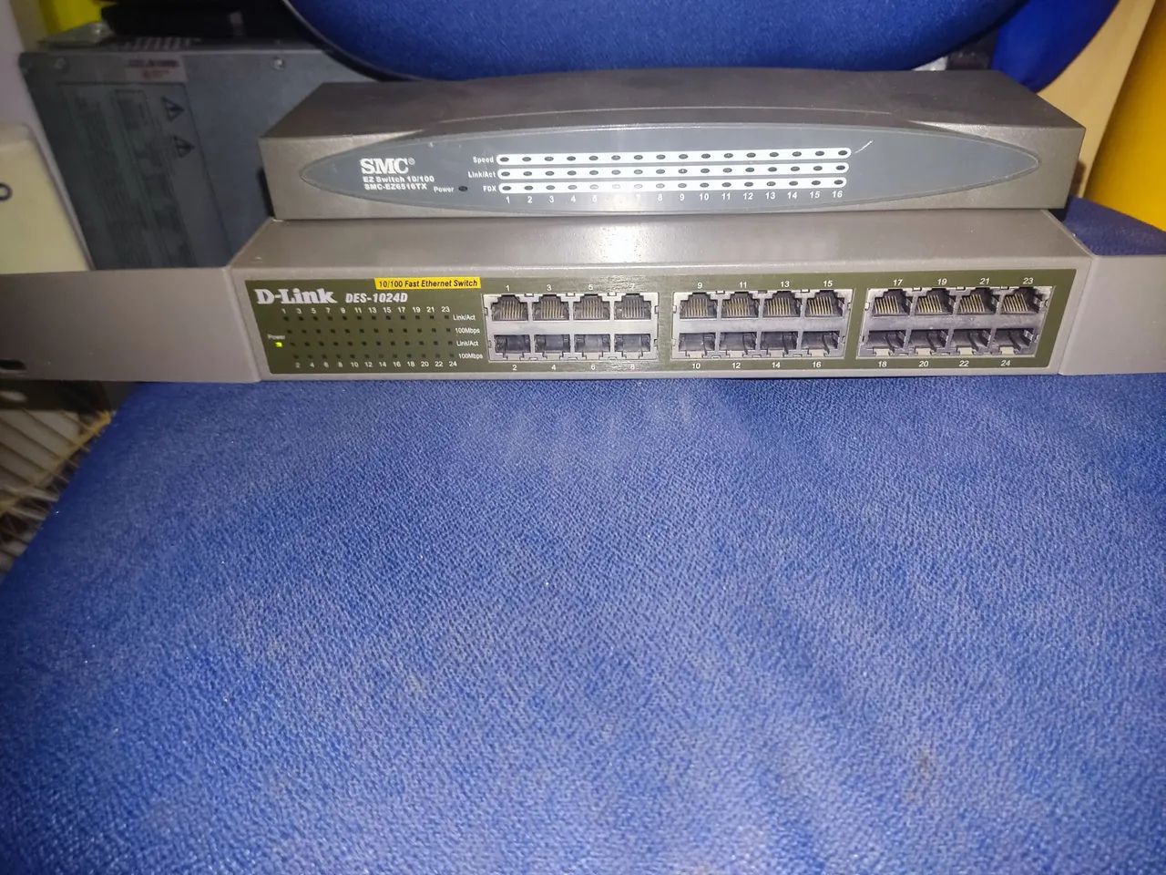 Switch D-LINK 1024D - Foto 2