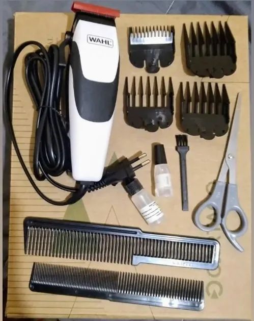 Máquina de Cortar Cabelo - Wahl Professional Classic Series