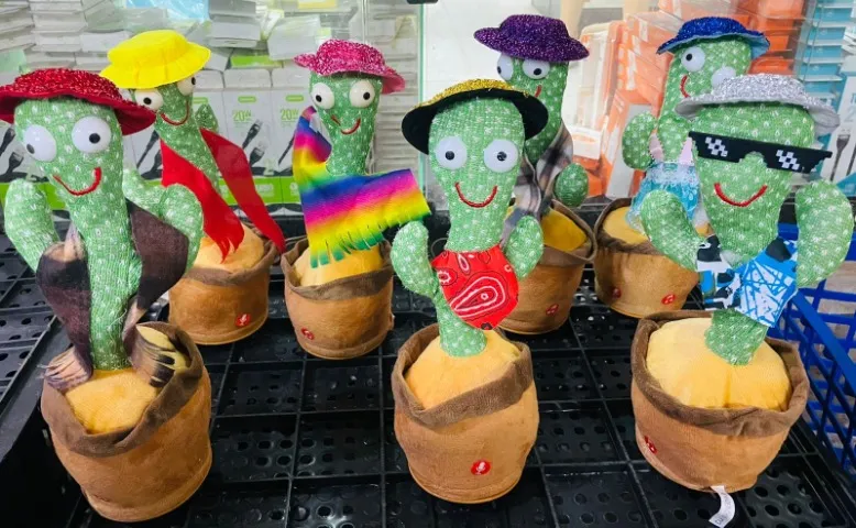 Cacto Dançante E Falante Toca Música Repete A Fala Brinquedo