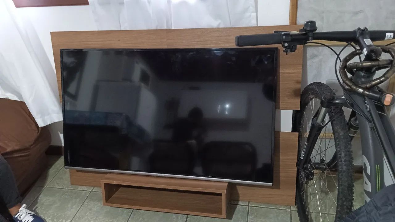 Smart Tv Semp Toshiba 50 polegadas 4k Ultra HD com painel incluso.