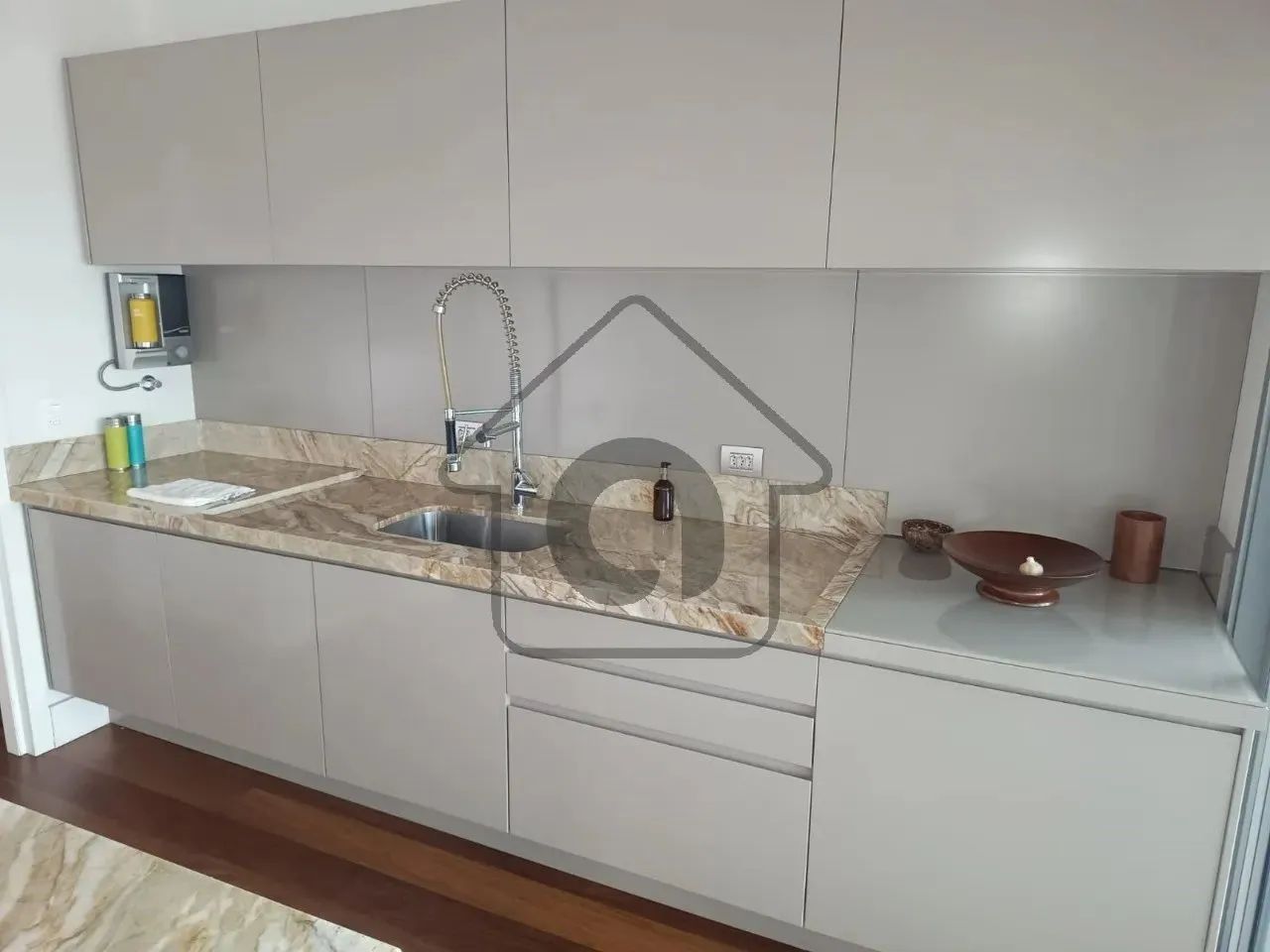 Aluguel de Apartamento de Luxo na Vila Madalena, São Paulo-SP: 1 Quarto, 1 Suíte, 1 Sala,  - Foto 4