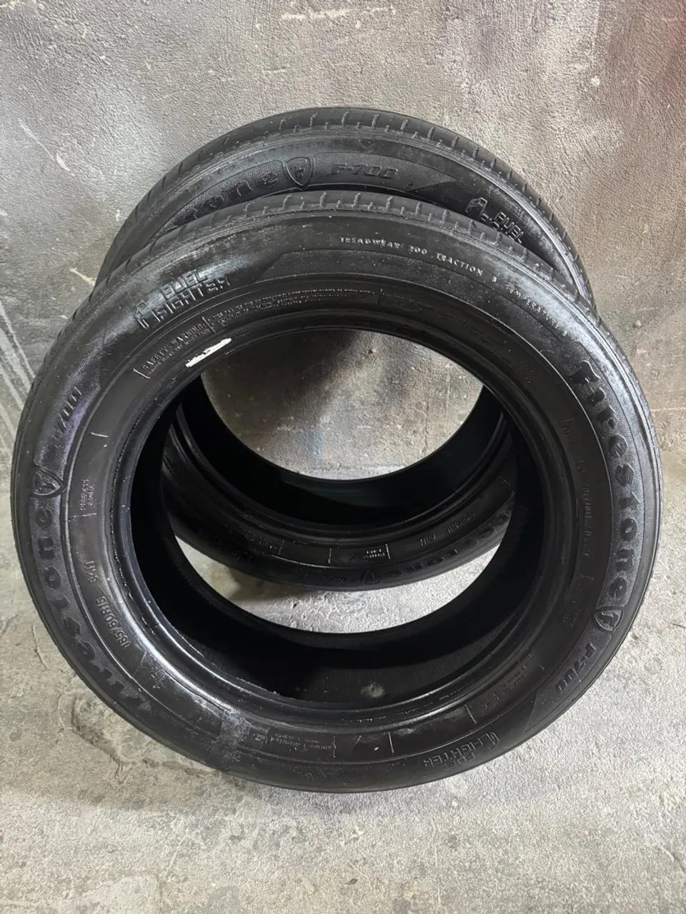 Pneus Firestone F-700 165/60R15