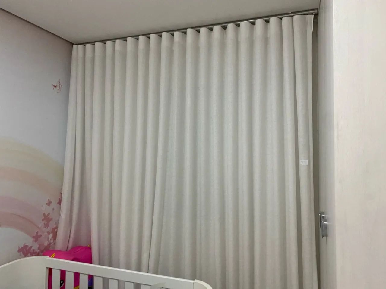 Cortina em linho branco