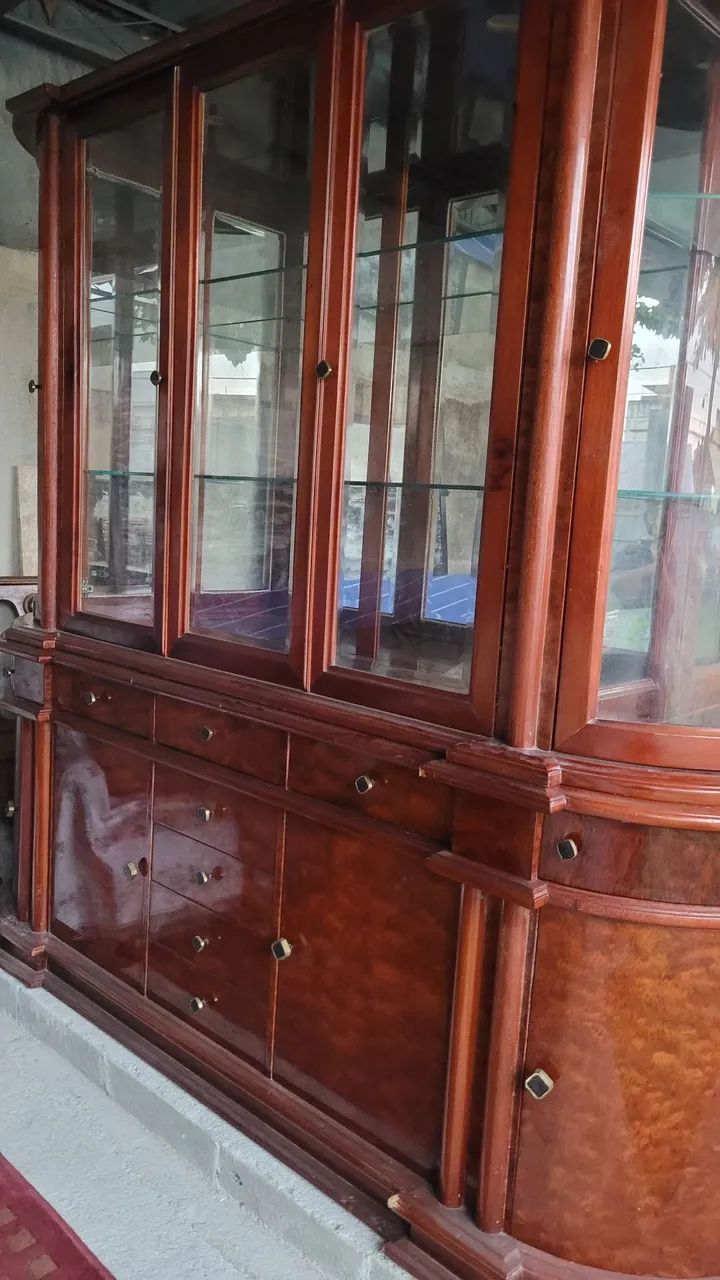 Cristaleira de madeira maciça  - Foto 5