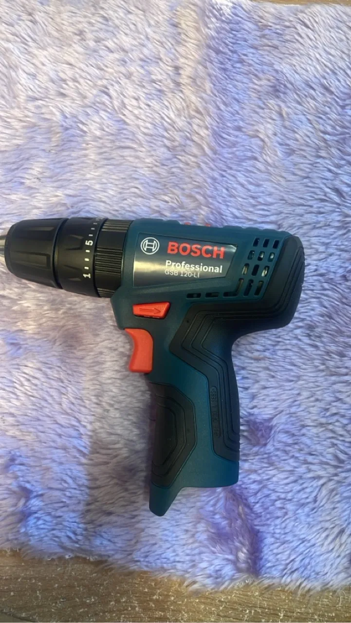 Parafusadeira Bosch GSB 120 li NOVA