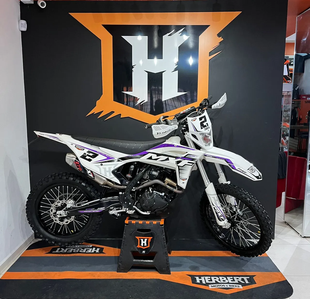MXF 270 CARBURADA
