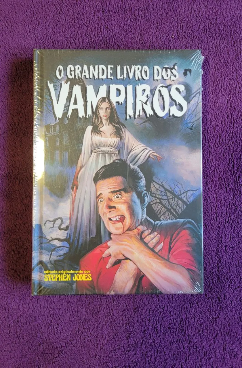 Livro O Grande Livro Dos VAMPIROS Pipoca Nanquim lacrado