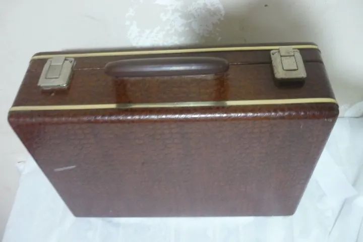 Maleta Antiga Aparelho Eletrônico Funciona Leia Descrição (Usado) - Foto 2