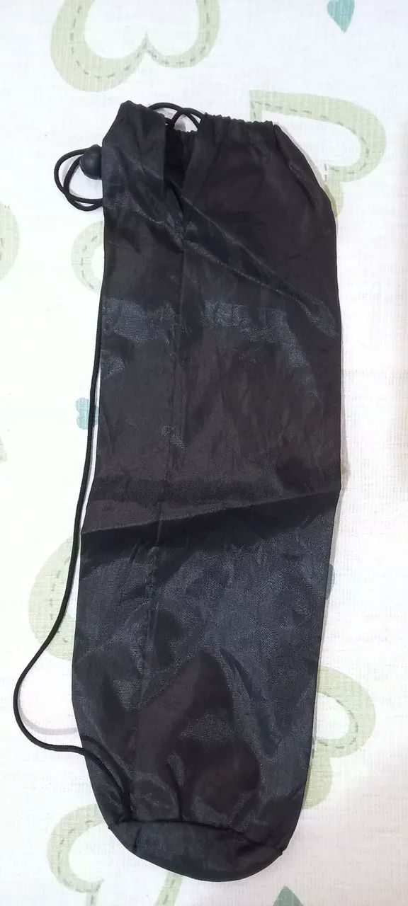 Capa case para tripé de até 1,00 metro. Preto. Com alça. 