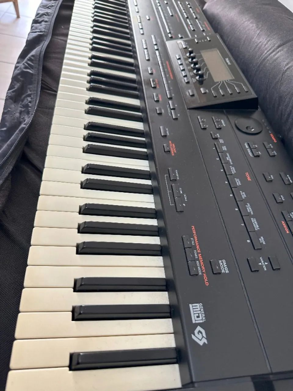 Teclado Roland G800 - Foto 5