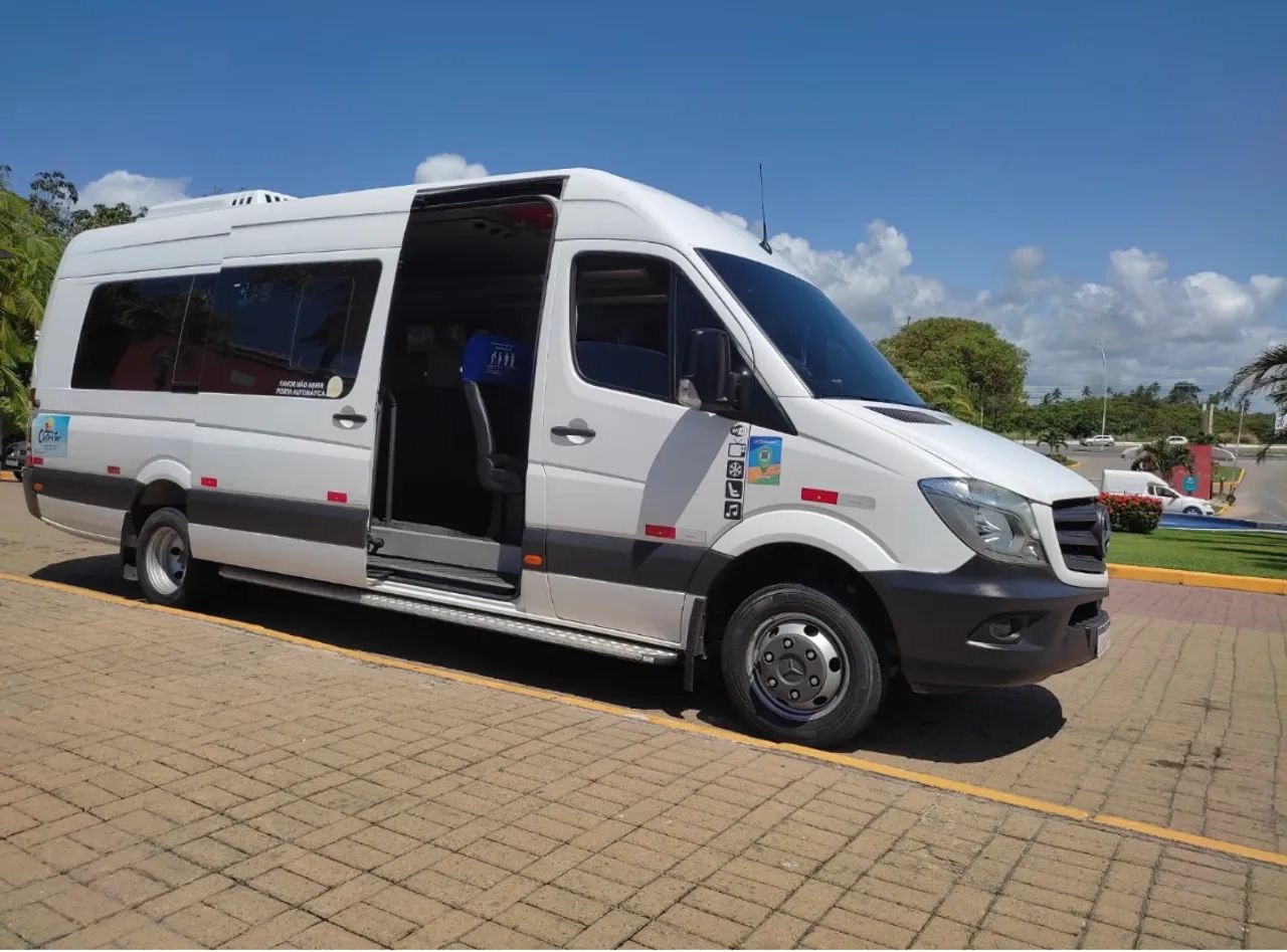 Alugamos van de 20 passageiros e carro executivo de 6 passageiros  - Foto 5