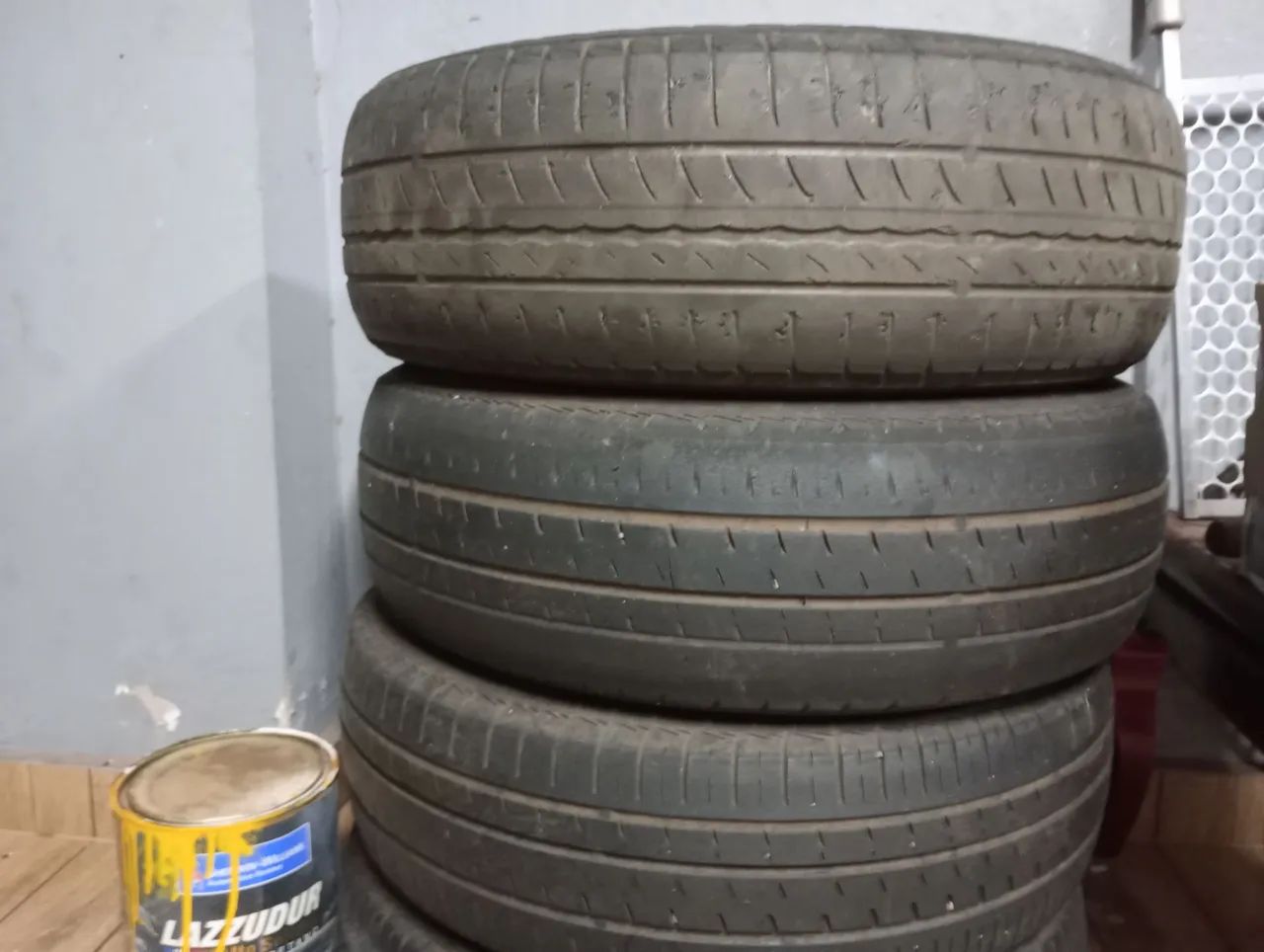 .Pneu aro 14 64840820352898120