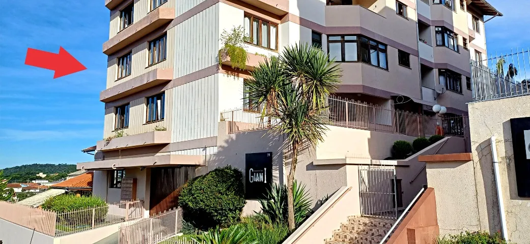 Apartamento 3 quartos 2 garagens no centro de São Bento do Sul.
