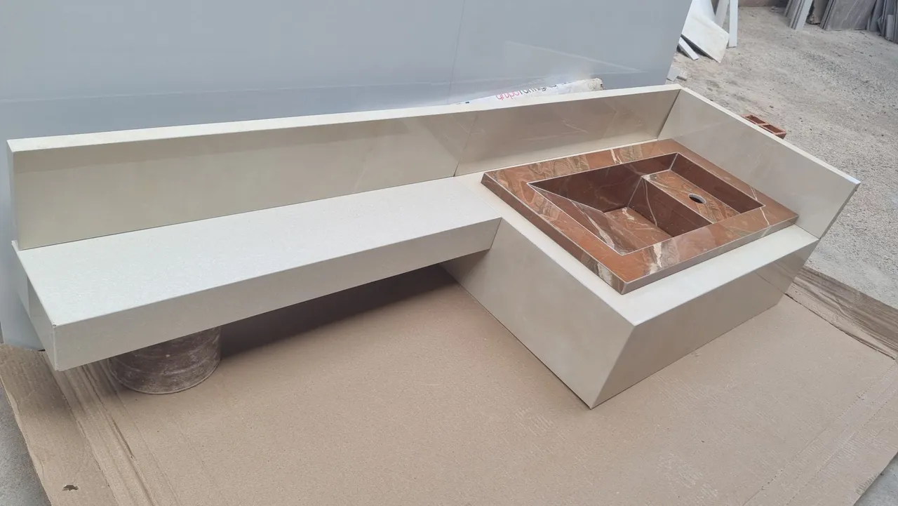 Pias esculpidas em porcelanato