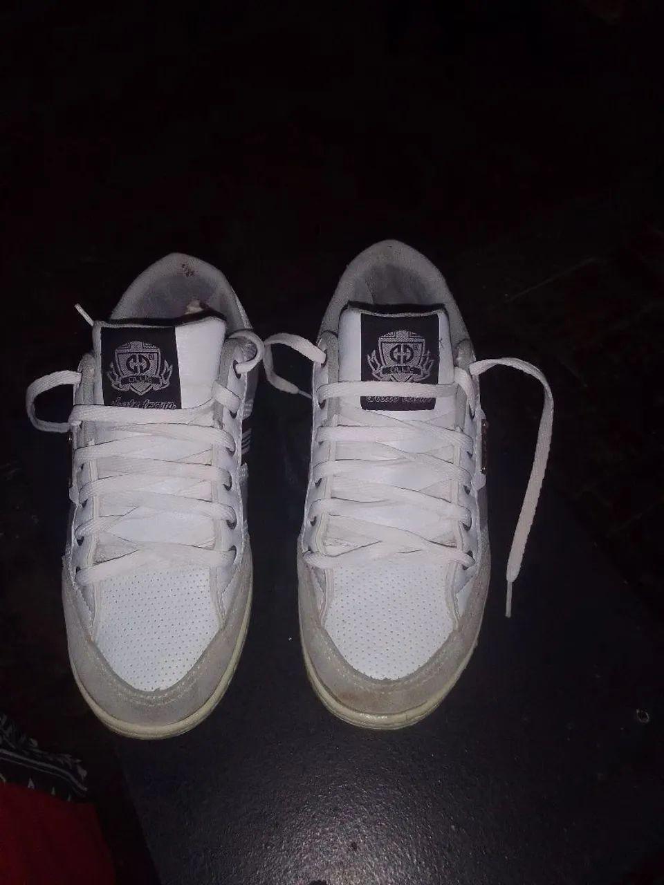 Vendo 1 Tênis tamanho 39 marca Ollie Skate team!