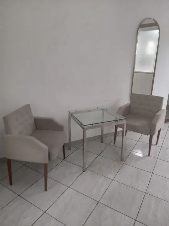 Mesa de vidro com base de inox 60x60. - Foto 2