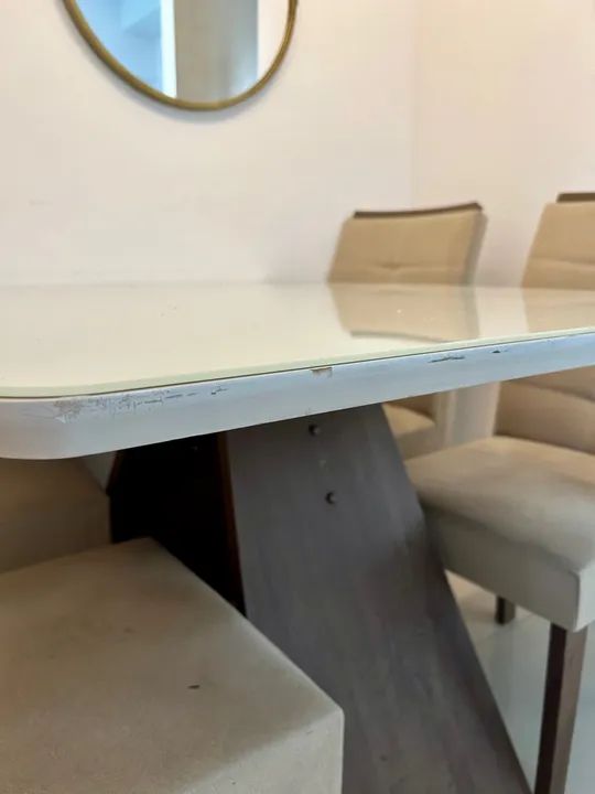 Table set with 4 chairs64311596859266124