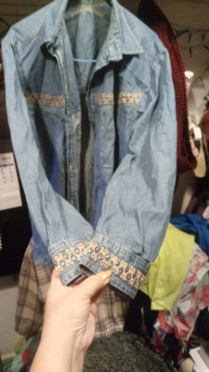 Casaco Jeans com bordado - Foto 2