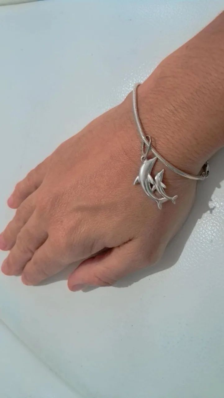 Pulseira de prata com pingente  - Foto 2