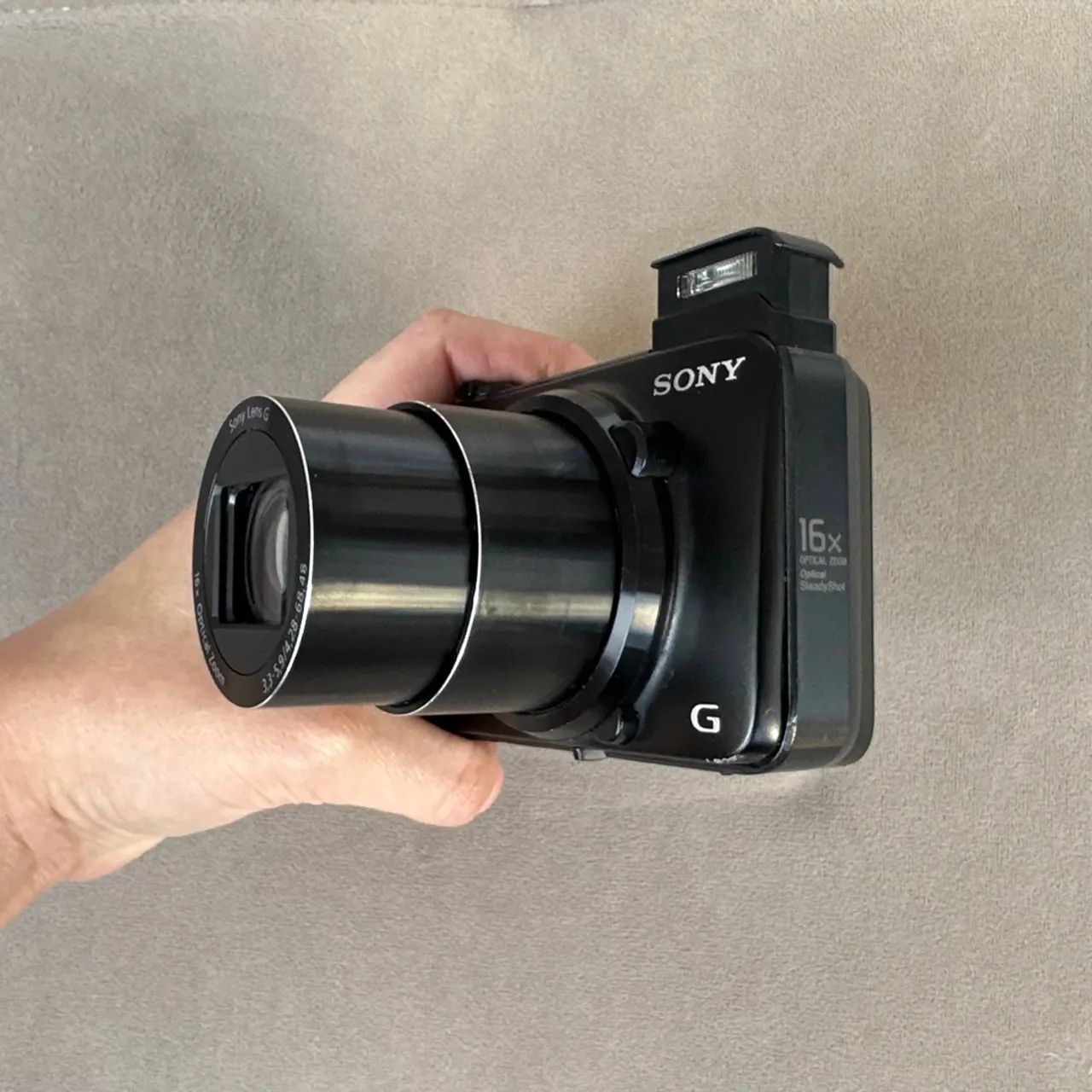 Câmera Digital Fotográfica Sony Cyber-shot DSC-H90 - 16.1 MP - Zoom Óptico 16x - Vídeo HD - Foto 4