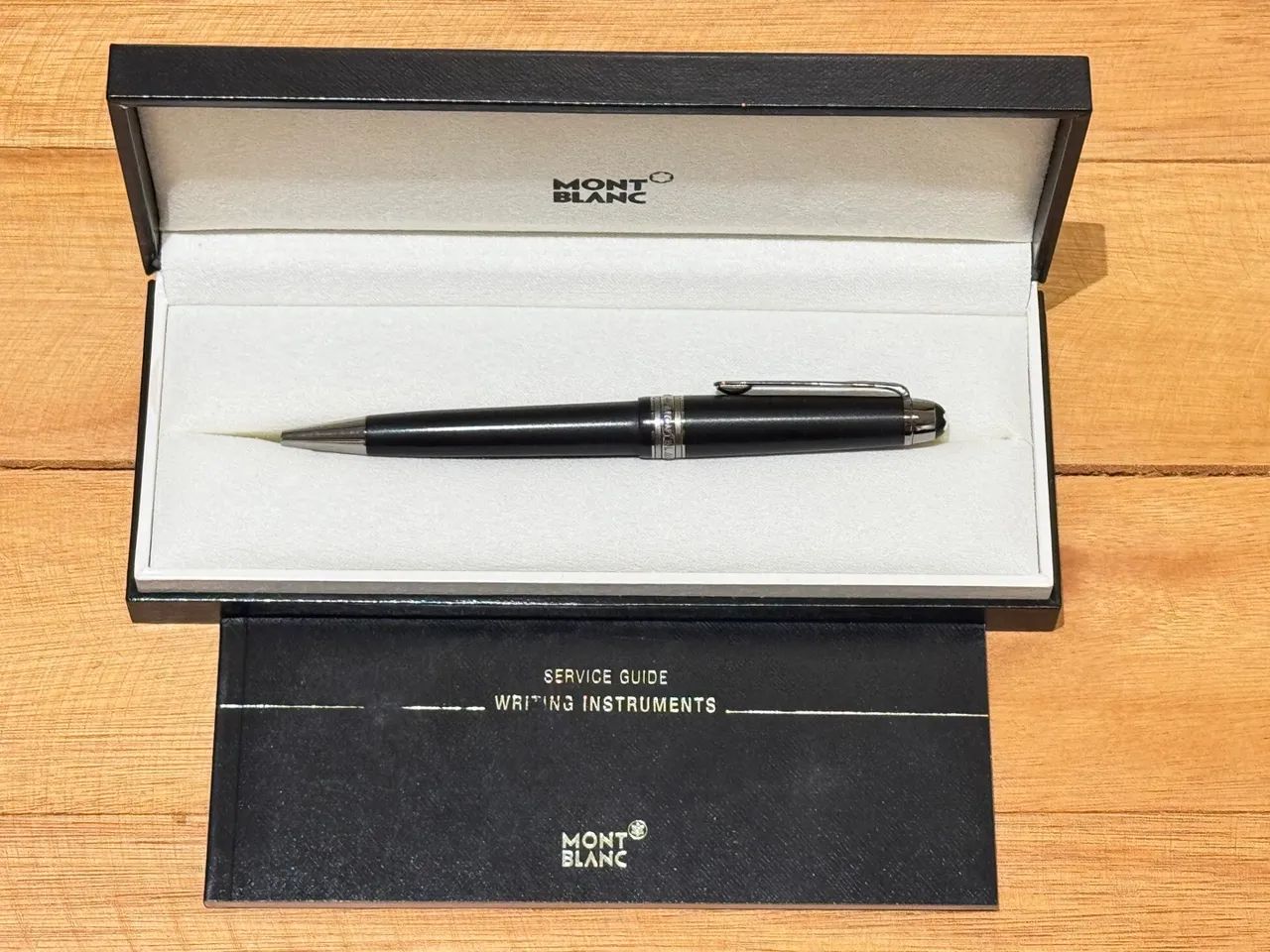 Montblanc Meisterstück Ultra Black Classique 164