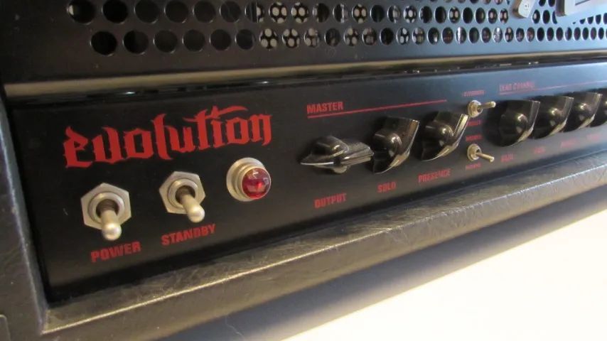 Amplificador Valvulado Alien Evolution 100w - Foto 4