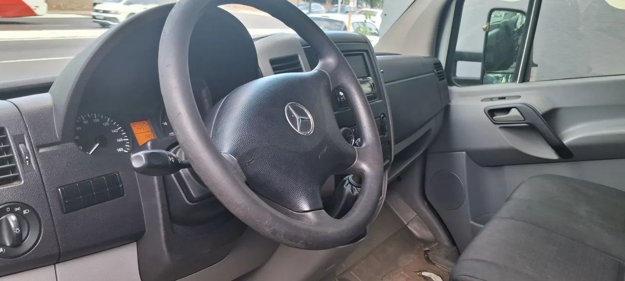 Mb sprinter 415 completo 2019 pronto pra batalha super zero 160000 - Foto 5