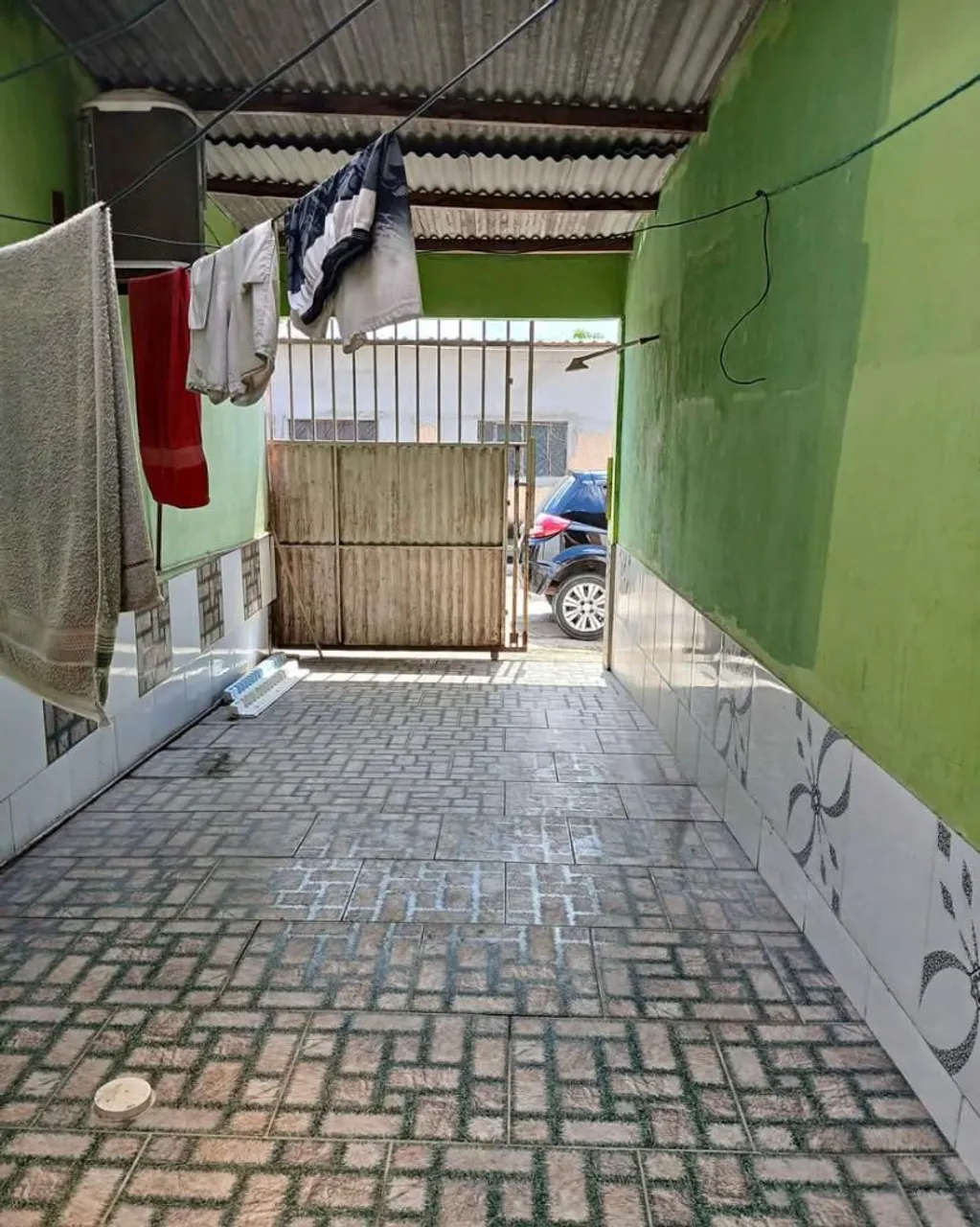 CASA A VENDA NO TAPANÃ K.M