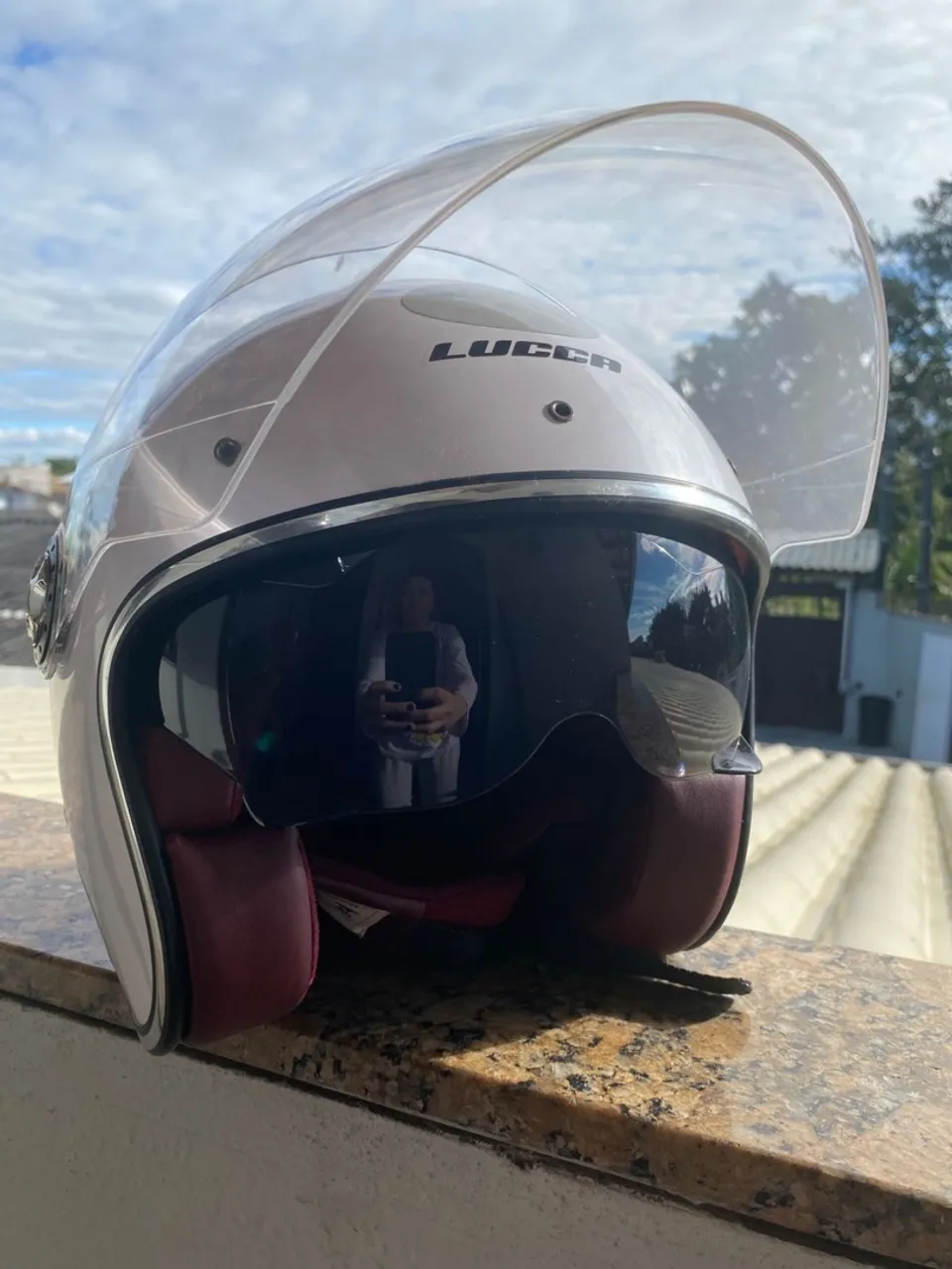 2 Capacetes Moto Lucca preto e branco
