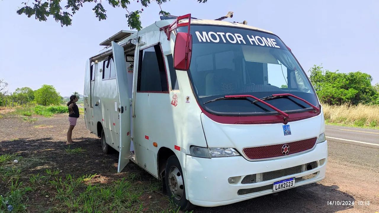 Motor home pronto pra viajar - aceito troca