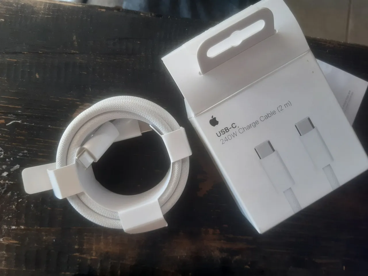 Cabo USB-C Apple 240W 2 Metros - Original